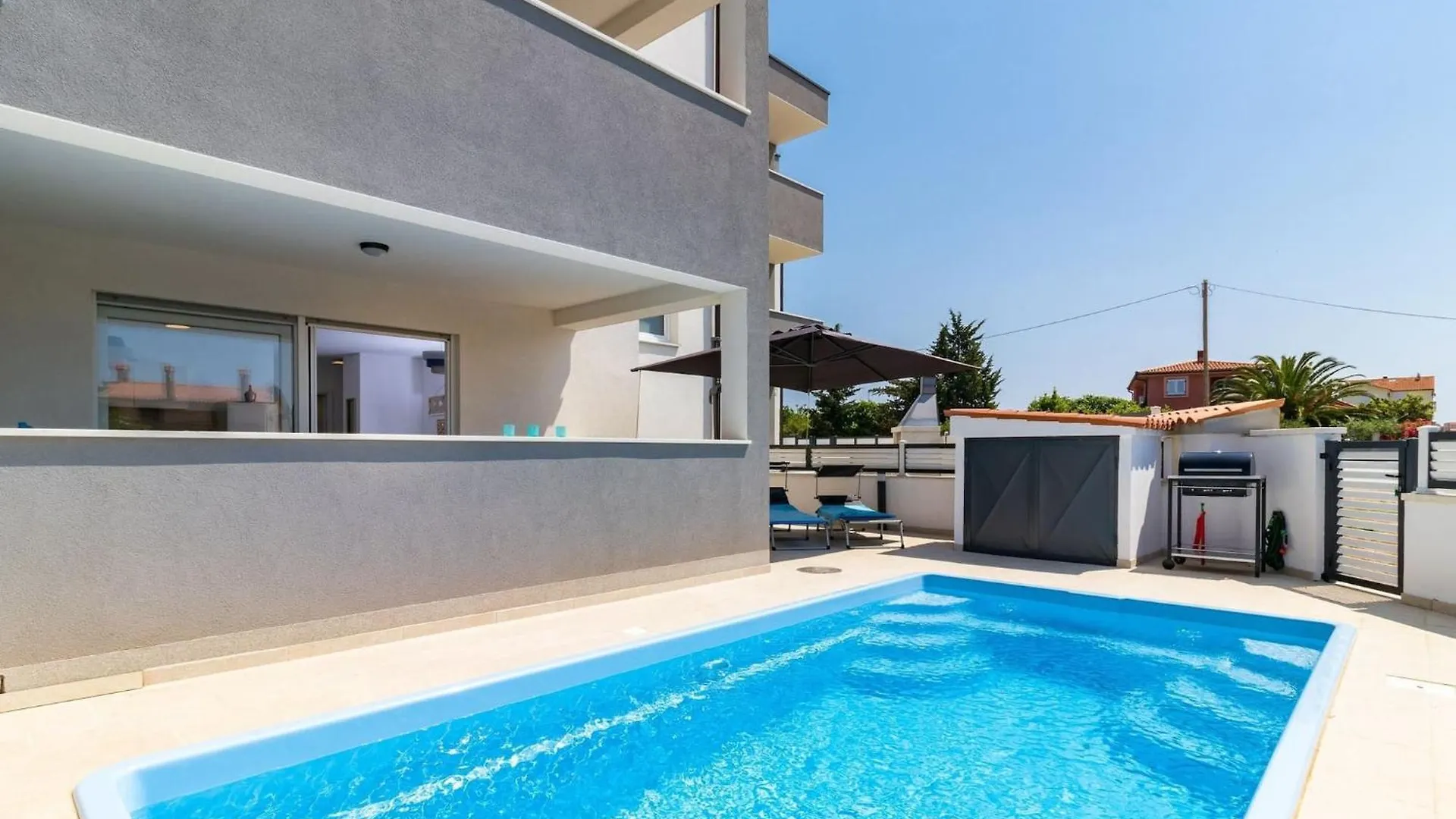 Pool Apartment Sax Medulin
