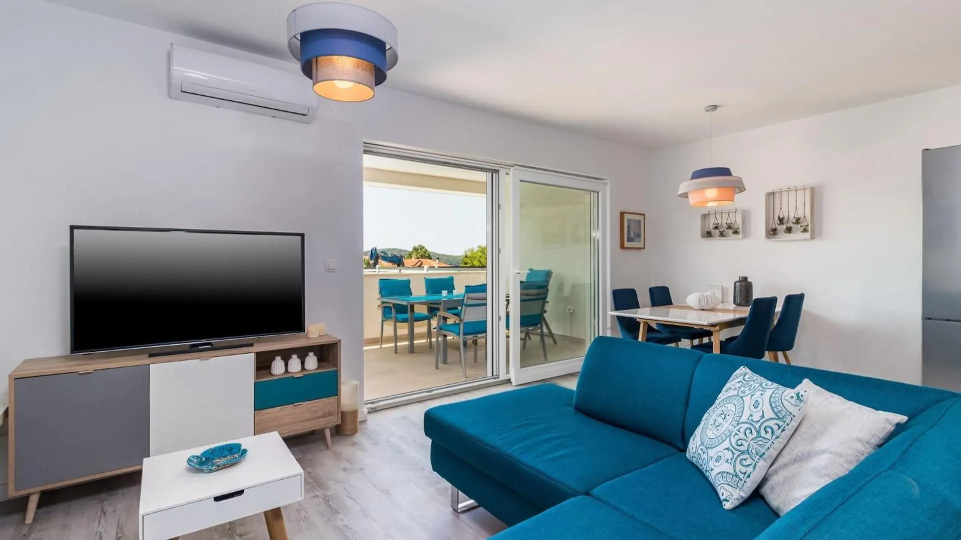 Pool Apartment Sax Medulin Croatia